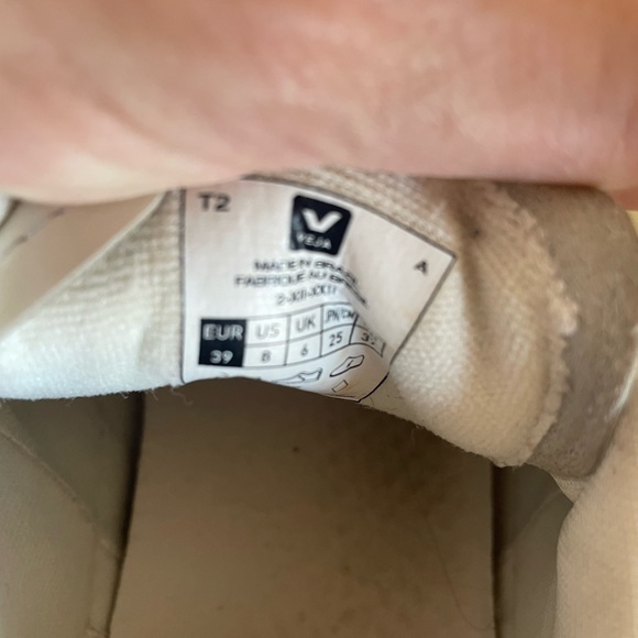 Veja - Picture 4 of 6